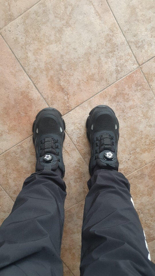Chaussures de securite rentrees a la maison